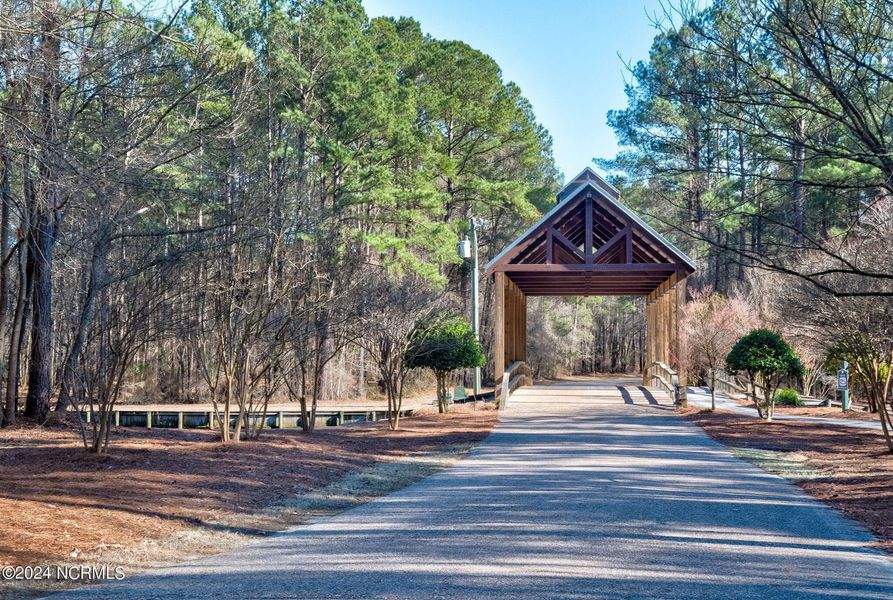 Community amenity available to residents of River Village Square in River Landing in Wallace (Image 13).