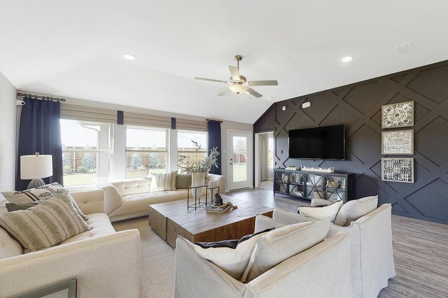 Image 7 of the Forest Brook community in Mansfield, TX.