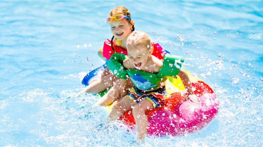 Kids in swimming pool