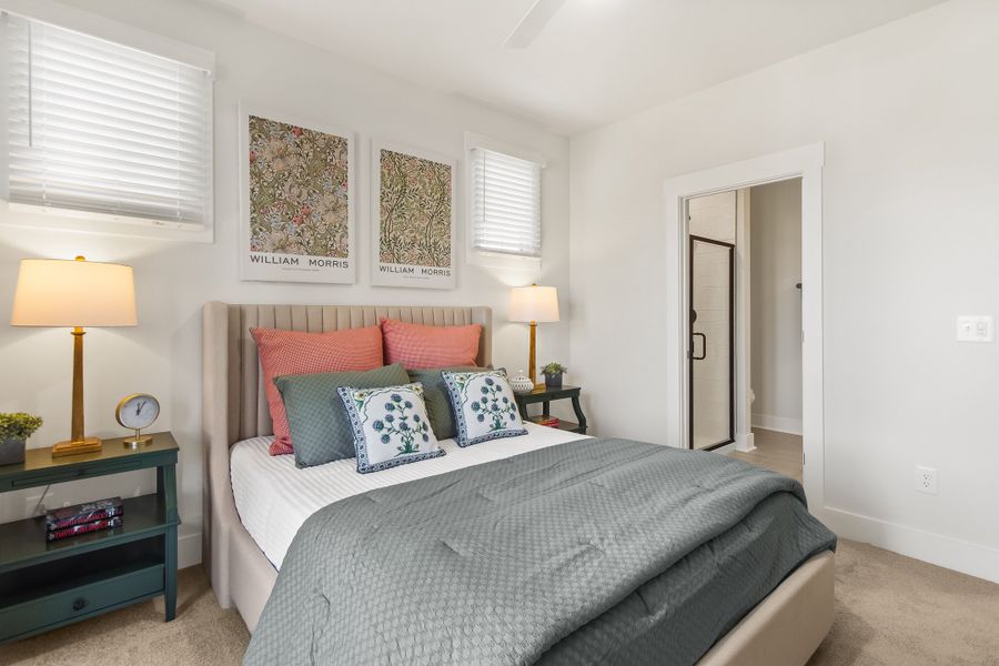 Furnished interior in a model home at Hawthorne Summit in Greenville (Image 31).