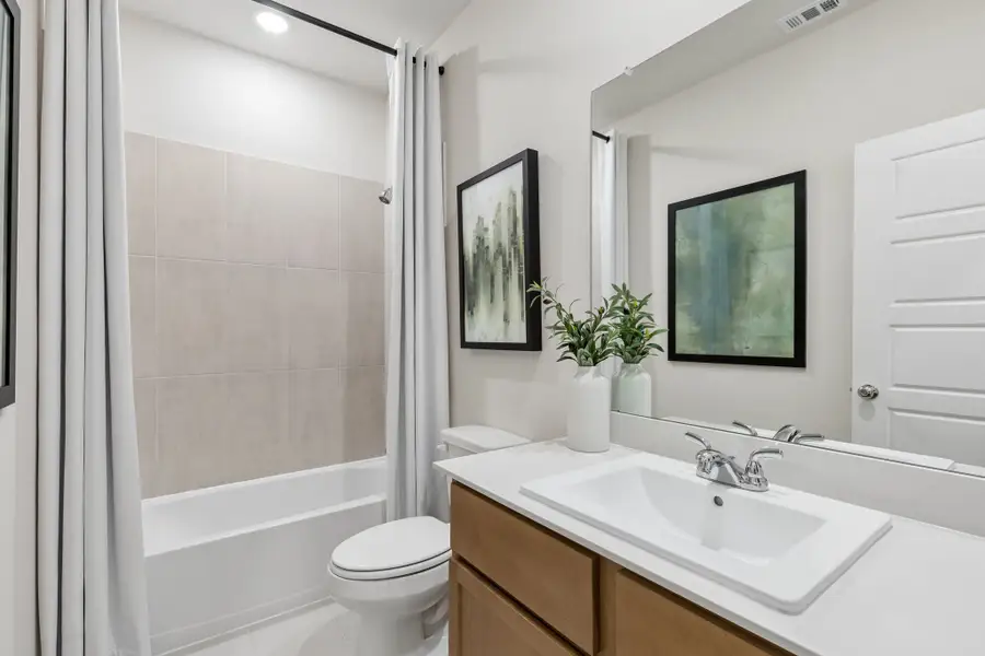 Furnished interior in a model home at Cibolo Hills West in Fort Worth (Image 9).