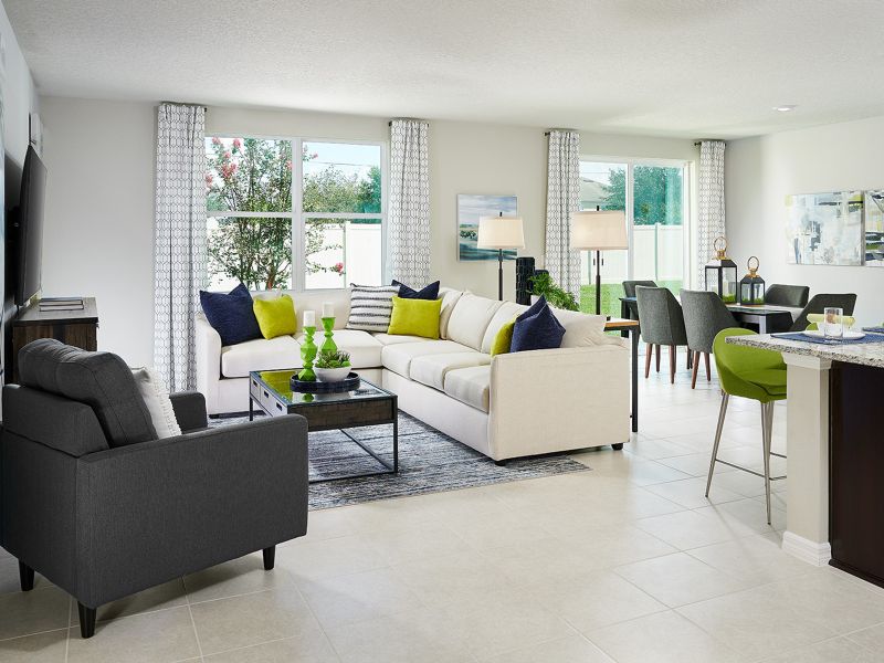 Image 14 of the Lucerne Park Reserve community in Winter Haven, FL.