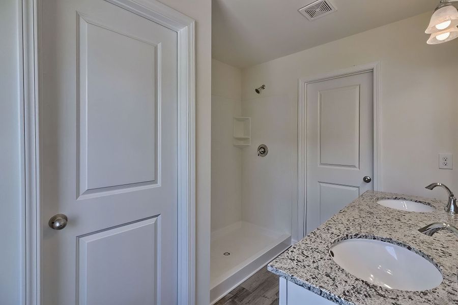 Kelsey - Bathroom Kelsey - Bathroom