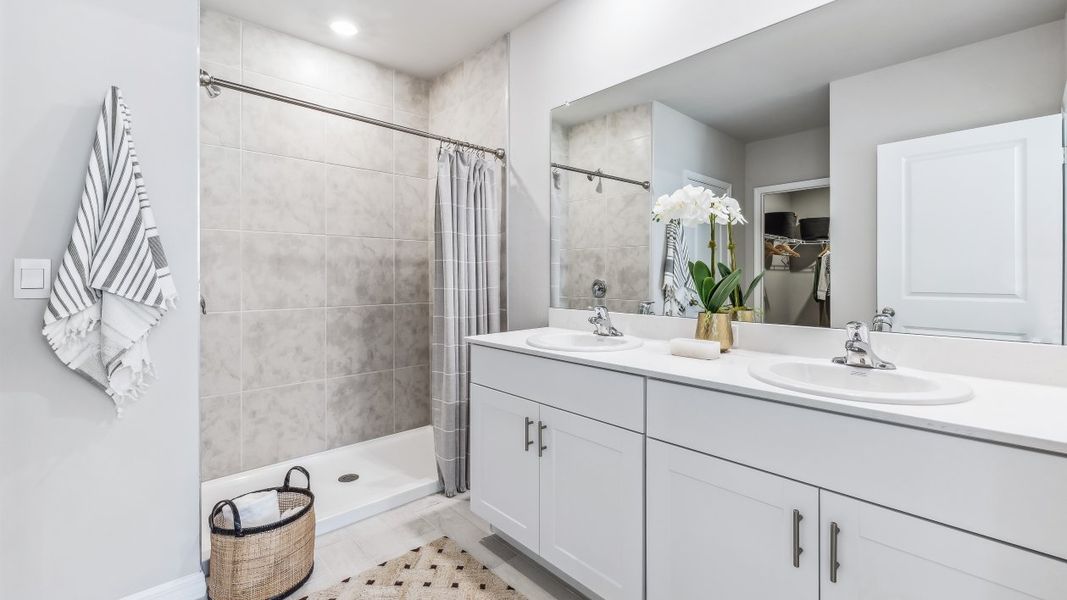 Furnished interior in a model home at Hemingway Pointe in Fort Myers (Image 58). Furnished interior in a model home at Hemingway Pointe in Fort Myers (Image 58).