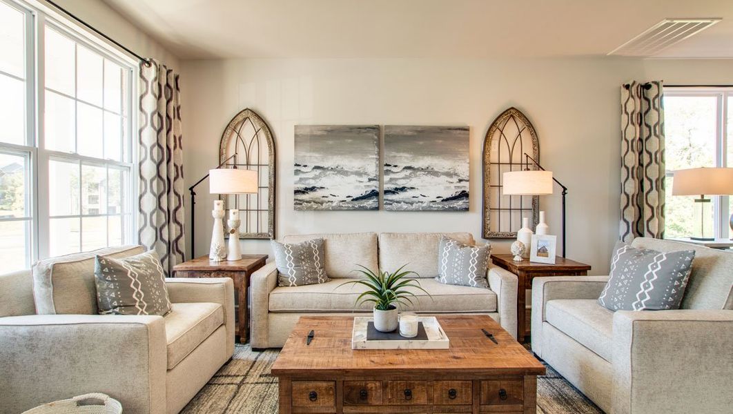 Furnished interior in a model home at Woodbridge Glen Townhomes in Lebanon (Image 25).