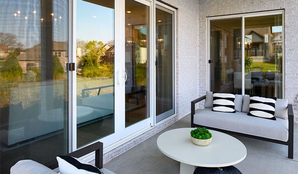 Exterior details of a home in August Park, Spring Hill (Image 7).