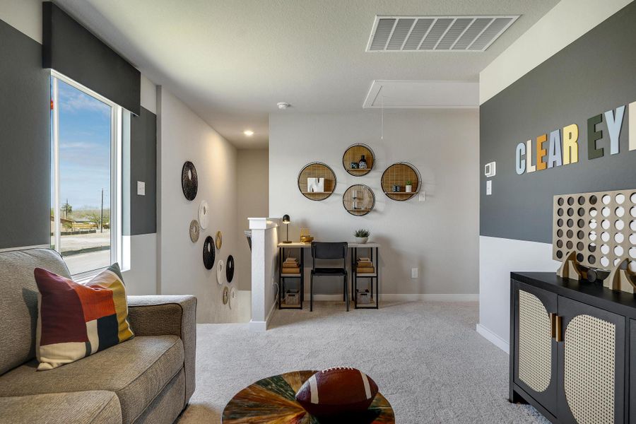 Fairway Crossing Model - Ellis