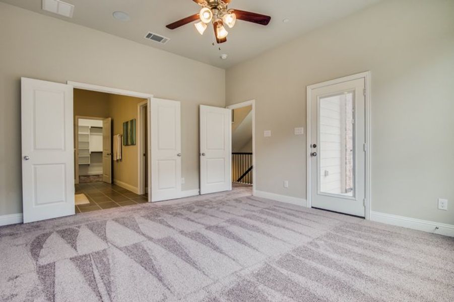 Image 14 of the Windhaven Crossing community in Lewisville, TX.