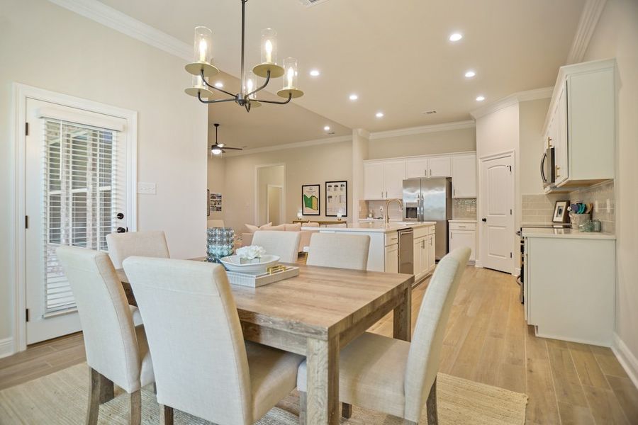 Hammock Bay - Freeport, FL - DSLD Homes - Comstock III G - Model Home - Kitchen