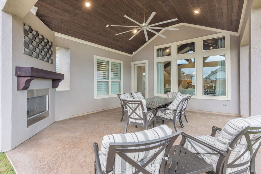 Image 6 of the Sunset Harbor at Towne Lake community in Cypress, TX.