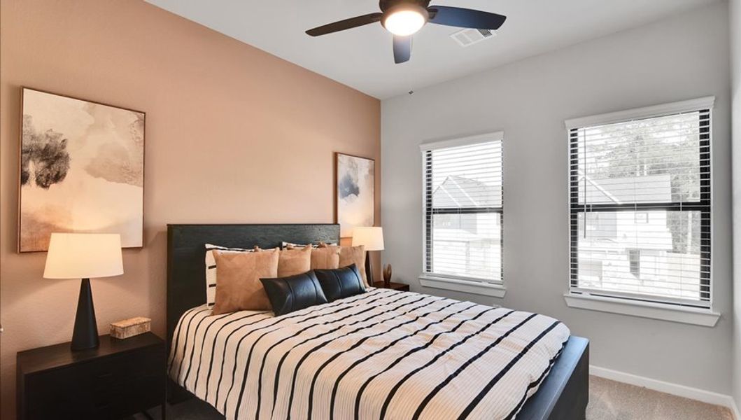 Furnished interior in a model home at Summer Place  35' in Montgomery (Image 28).