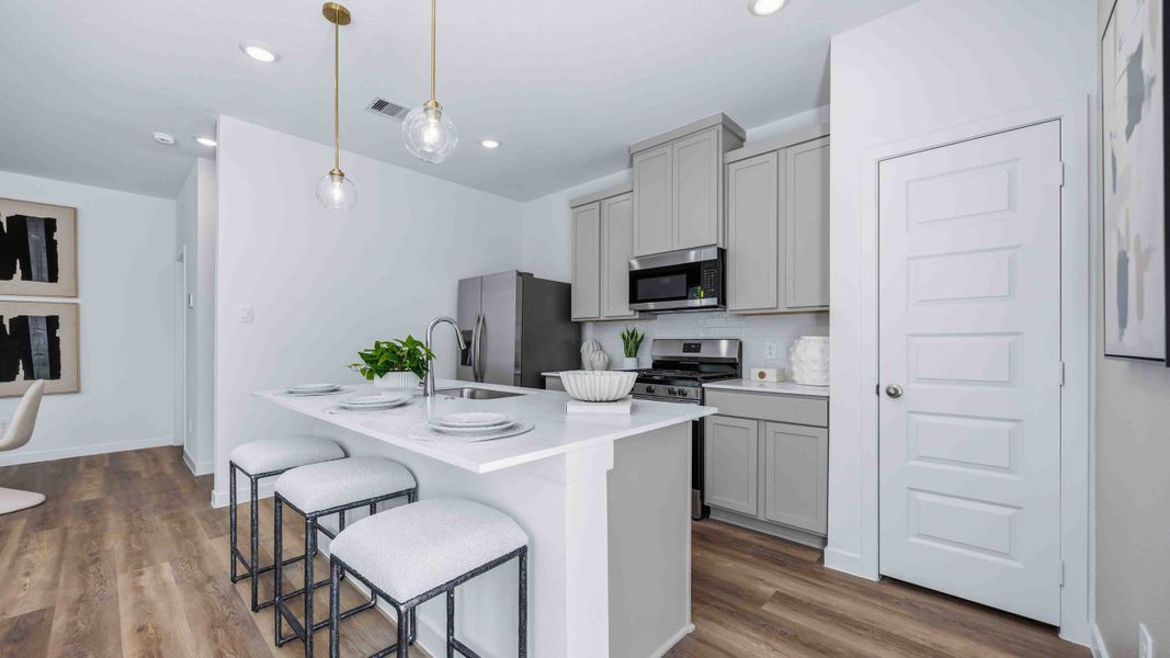 Furnished interior in a model home at Highland Court in Houston (Image 12). Furnished interior in a model home at Highland Court in Houston (Image 12).