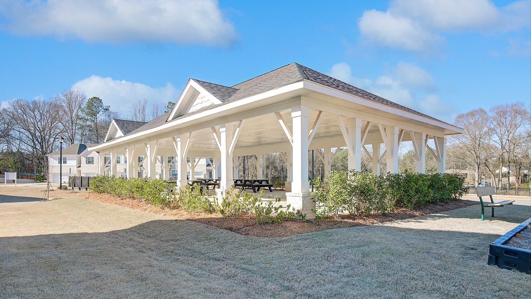 Community Pavilion for friend and family gatherings in Avery Landing in McDonough, GA Community Pavilion for friend and family gatherings in Avery Landing in McDonough, GA
