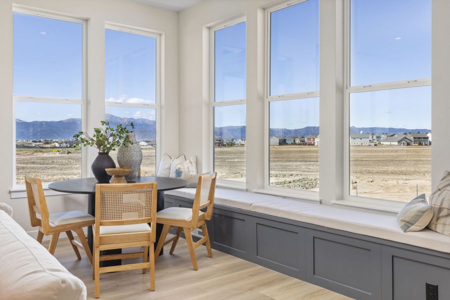 Plan C411 - American Legend Homes' Model in Sterling Ridge - Dining Area