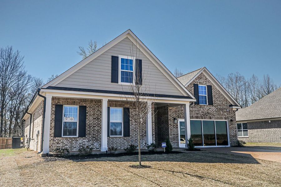Front exterior of a home in the Villages of Green Meadows community, located in Munford, TN (Image 3).