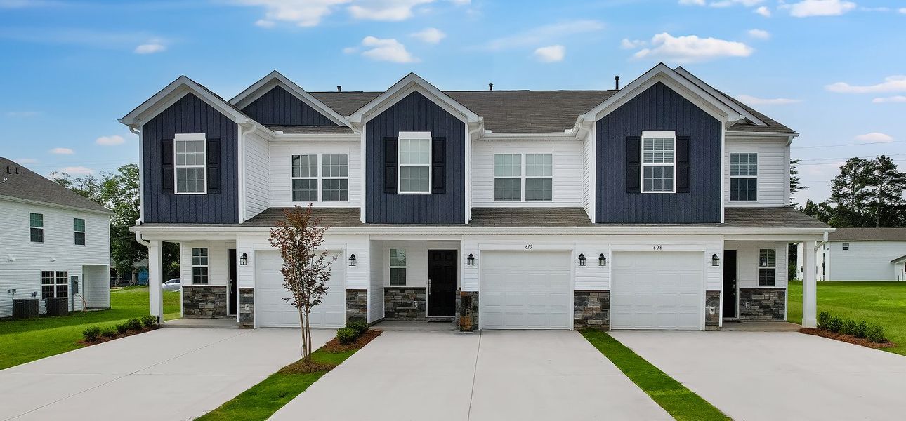 Hadden Heights Streetscape 052725