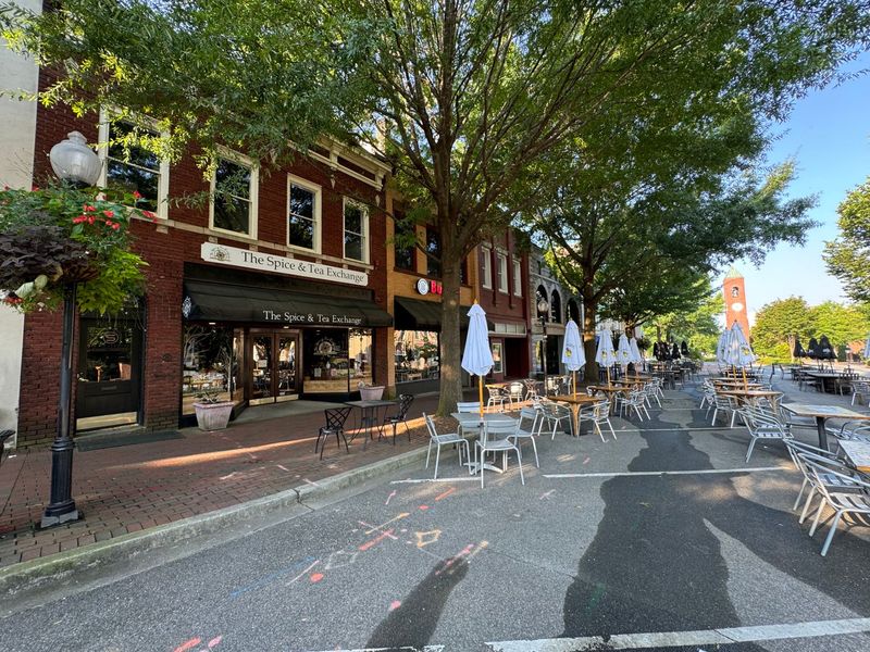 Image 13 of the Zanes Creek community in Inman, SC. Image 13 of the Zanes Creek community in Inman, SC.