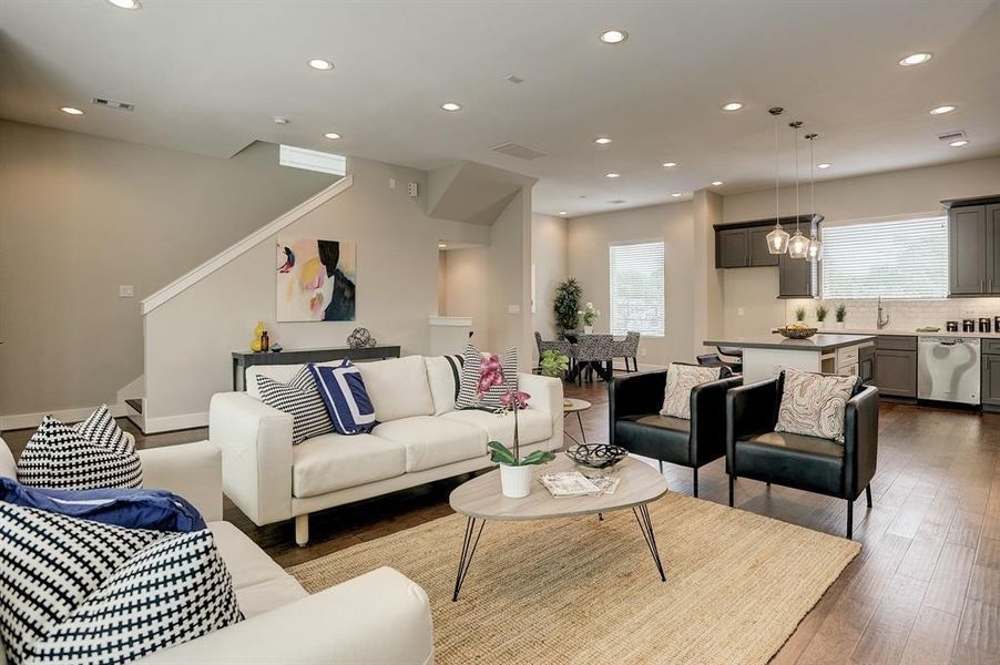 Image 7 of the Bigelow Estates community in Houston, TX.