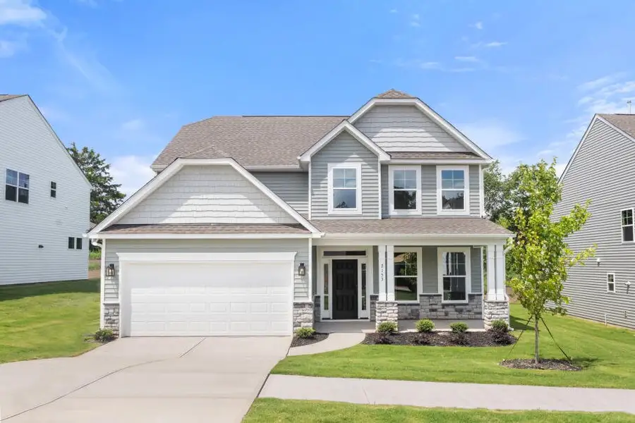 Front exterior of a home in the The Grove at Bratton Park community, located in York, SC (Image 1). Front exterior of a home in the The Grove at Bratton Park community, located in York, SC (Image 1).
