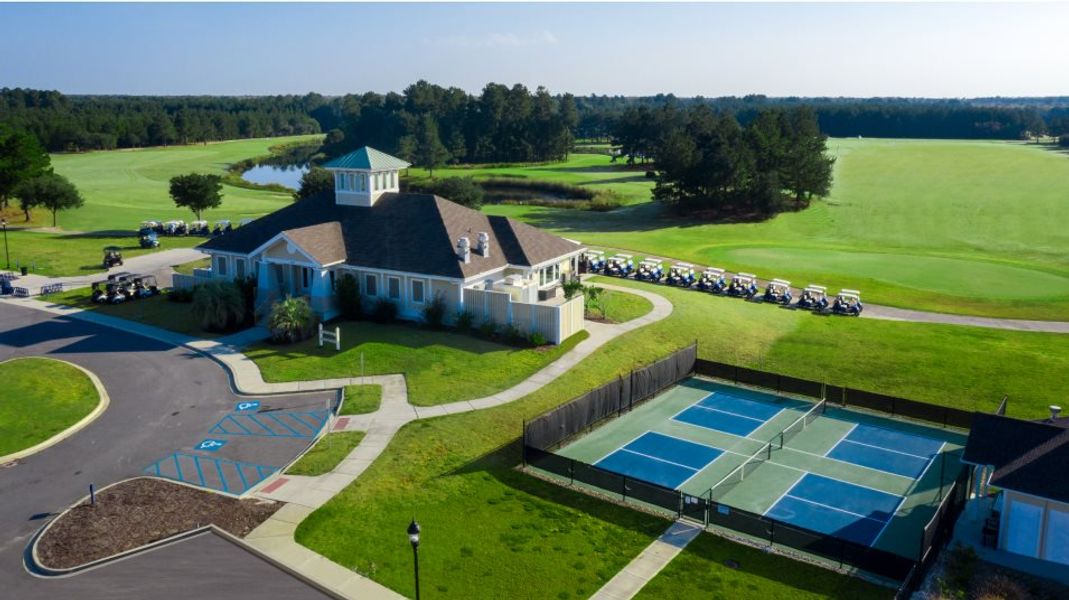 Hilton Head Lakes pickleball court