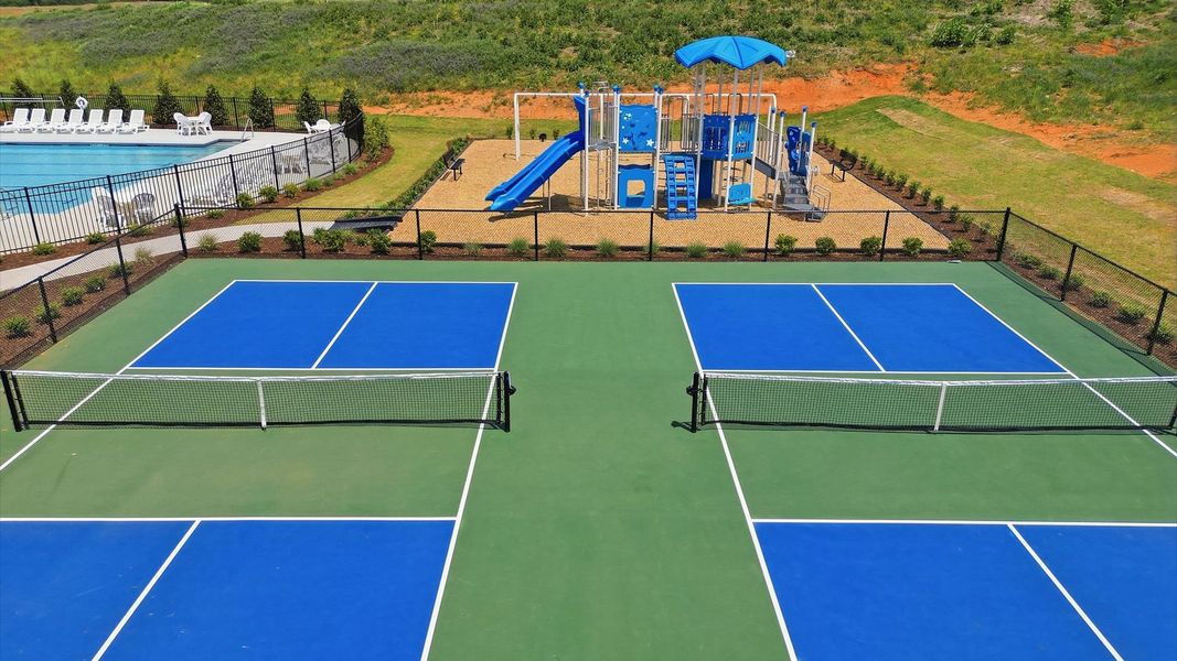 Community amenity available to residents of Woodglen in Piedmont (Image 11).