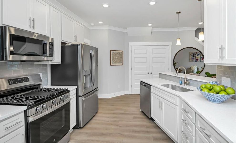 Furnished interior in a model home at Lake Carolina Townhomes in Columbia (Image 18). Furnished interior in a model home at Lake Carolina Townhomes in Columbia (Image 18).