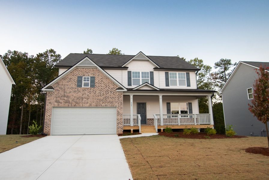 Front exterior of a home in the Hampton Ridge community, located in Jefferson, GA (Image 2).