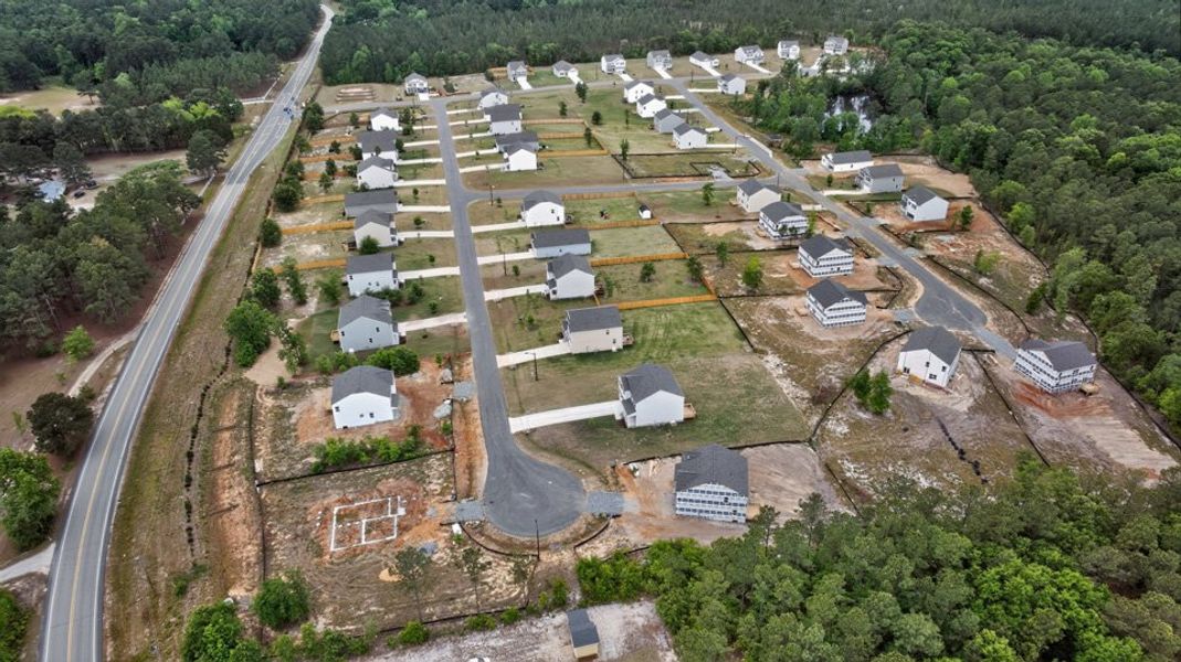 Aerial view of the Mason Ridge community in Spring Lake, NC, showing layout and nearby surroundings (Image 9). Aerial view of the Mason Ridge community in Spring Lake, NC, showing layout and nearby surroundings (Image 9).