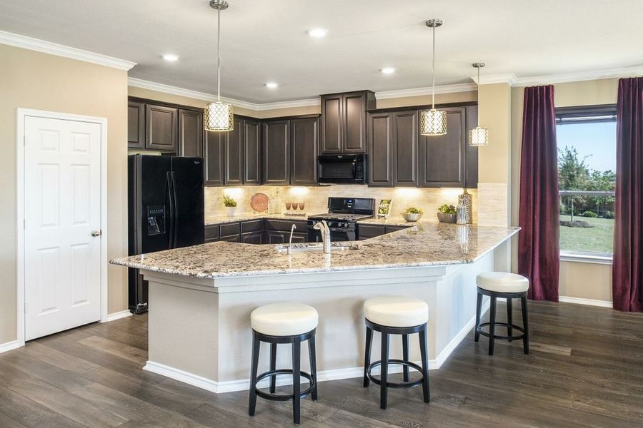 Image 5 of the Mason Hills - The Lakes Hallmark Collection community in Leander, TX.
