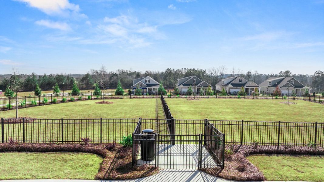 Community amenity available to residents of Oak Ridge Meadows in Locust Grove (Image 17).
