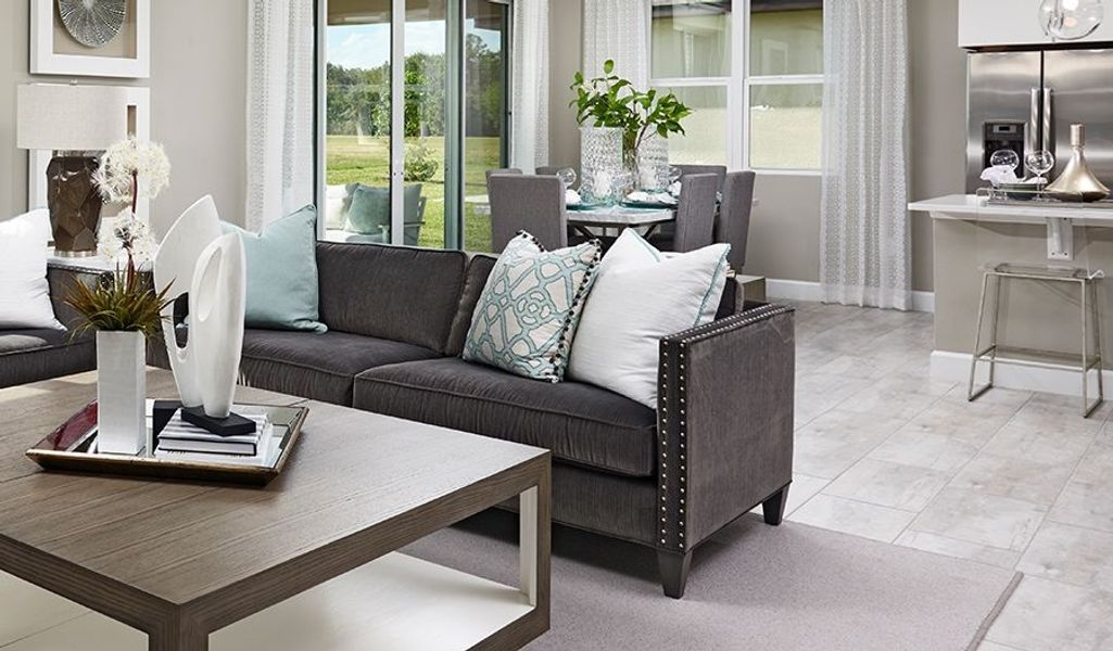 Image 7 of the Seasons at Mattie Pointe community in Auburndale, FL.