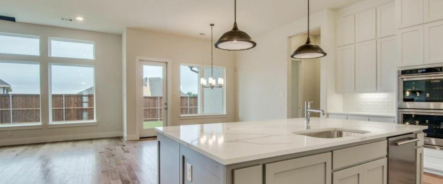 Image 10 of the The Grove 65's Series community in Frisco, TX.