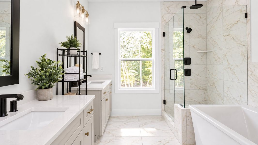 Sawyer 2 Primary Bath