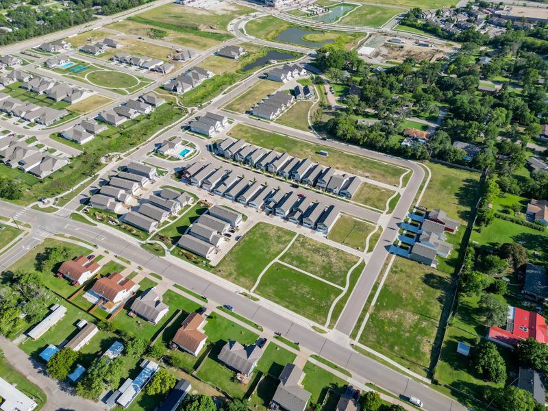 Aerial view of the Heritage Commons community in Andover, KS, showing layout and nearby surroundings (Image 23). Aerial view of the Heritage Commons community in Andover, KS, showing layout and nearby surroundings (Image 23).