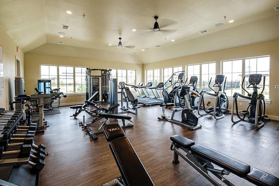 Community amenity available to residents of The Abbey at Mercer Crossing in Farmers Branch (Image 3).