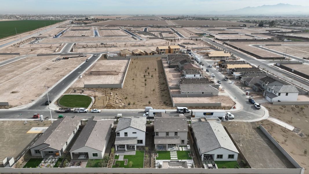 Site preparation and early development at Tyler Ranch in Buckeye, AZ (Image 26).