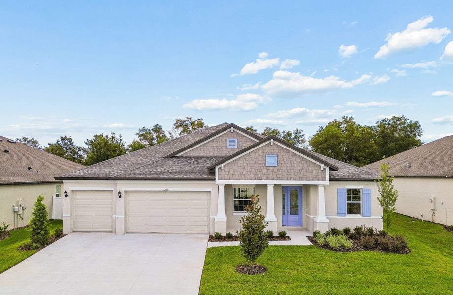 Front exterior of a home in the River Preserve Estates community, located in Parrish, FL (Image 13).