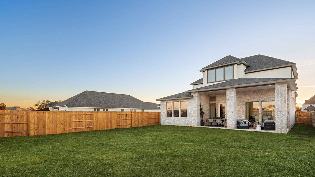 Exterior details of a home in 6 Creeks, Kyle (Image 5).