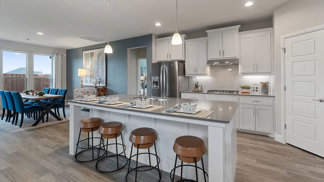 Furnished interior in a model home at Lakeview Pointe in Grand Prairie (Image 3).