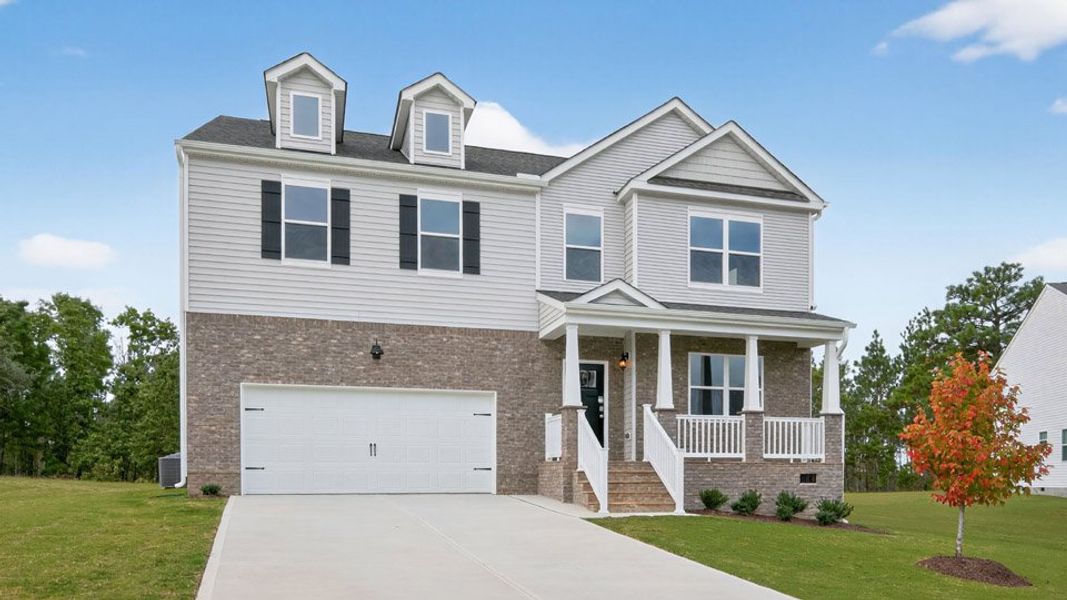 Front exterior of a home in the Mason Ridge community, located in Spring Lake, NC (Image 15).