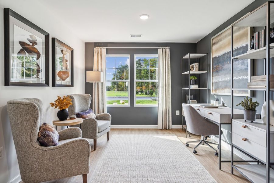 Versatile spaces to work from home with ease Versatile spaces to work from home with ease