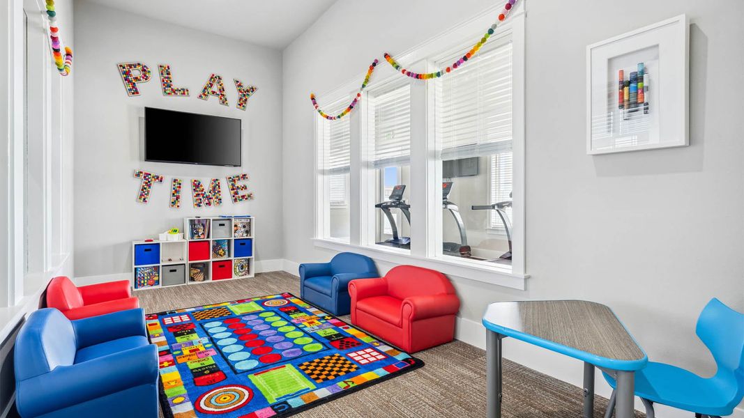 Furnished interior in a model home at Liberty in Panama City (Image 32).