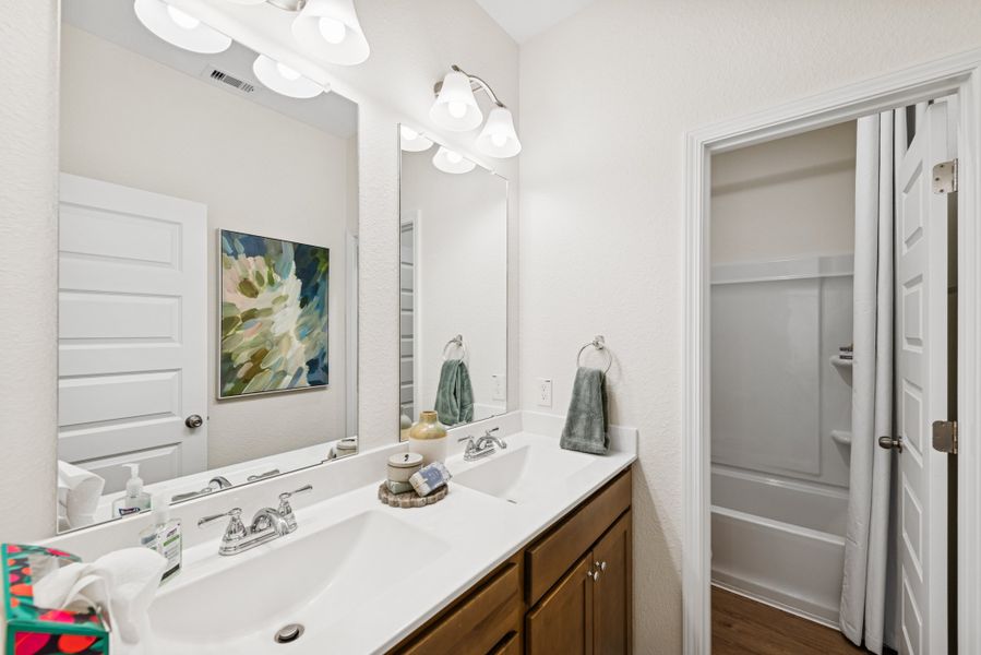 The Mockingbird II- Hall Bath with Dual Vanities