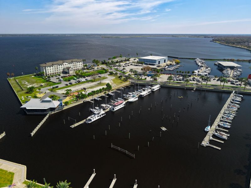 Boating Docks Nearby