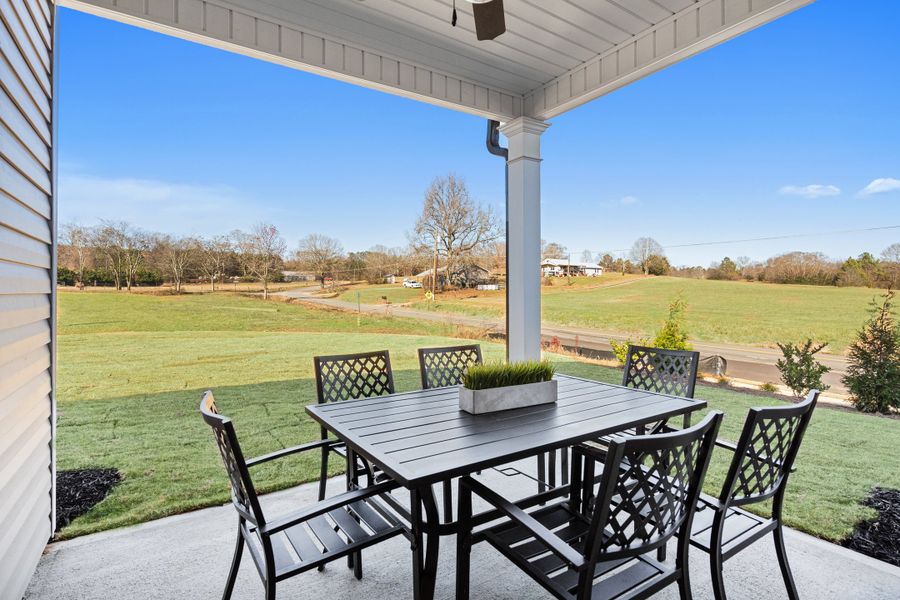 The Langford - Covered Patio