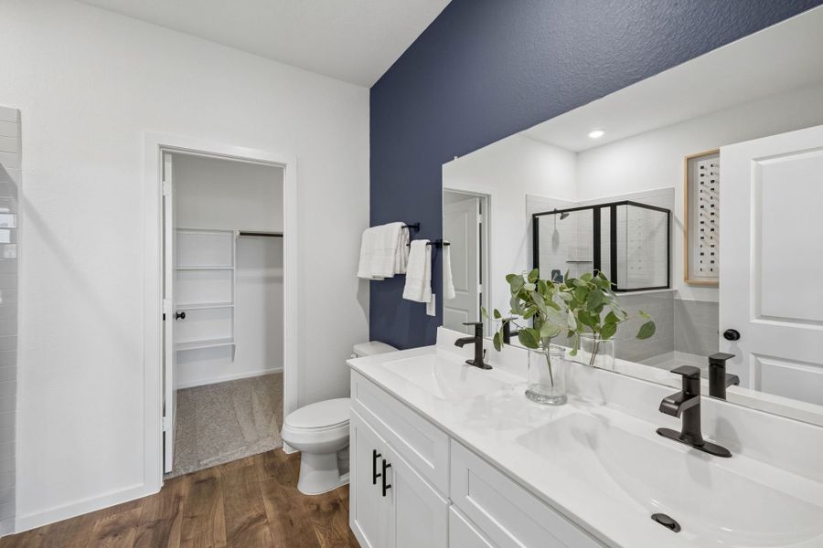 Furnished interior in a model home at Mavera in Conroe (Image 8).