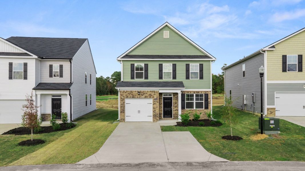 Front exterior of a home in the Windsor Meadows community, located in Augusta, GA (Image 8).