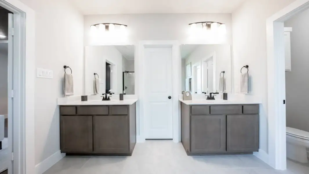 Furnished interior in a model home at The Meadows in Denton (Image 13).
