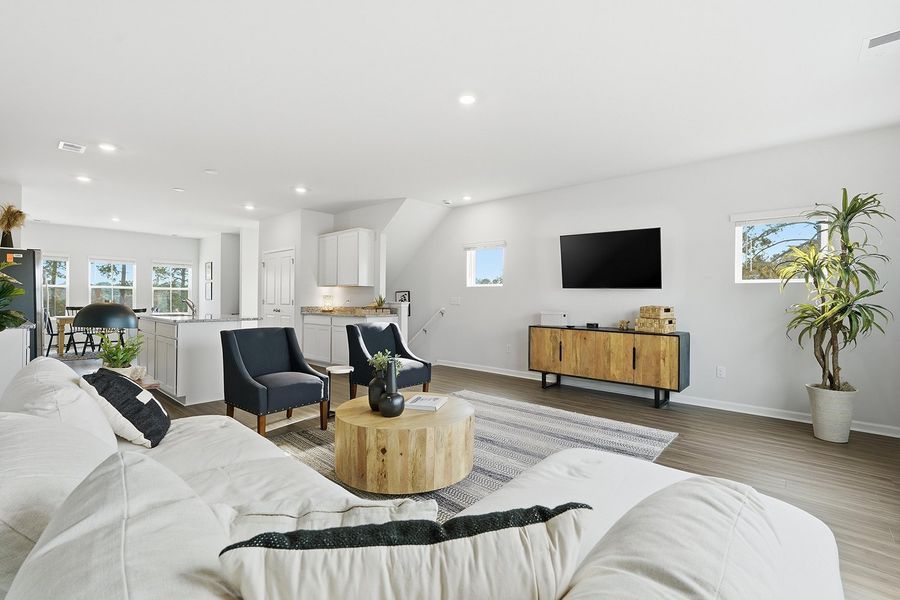 Sunflower | Great Room