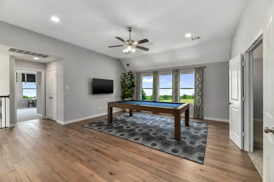 Image 24 of the South Haven community in Irving, TX.